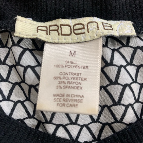 ARDEN B. PATTERNED BLACK & WHITE BLOUSE - Picture 5 of 5
